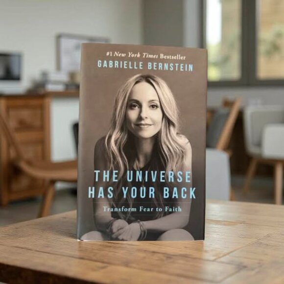 THE UNIVERSE HAS YOUR BACK BOOK - Picture 1 of 1